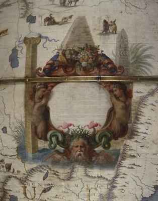 Terrestrial globe 4